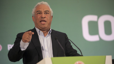 PS não é PASOK, mas também não quer ser Syriza