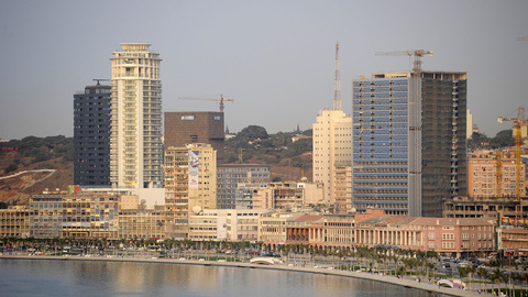 Angola trava importação de 27 produtos