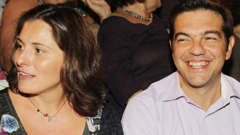 Conheça Betty, a mulher que fez de Tsipras o Che Guevara grego