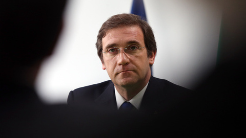 Passos diz que pagou IRS fora do prazo por "distração" e "falta de dinheiro"